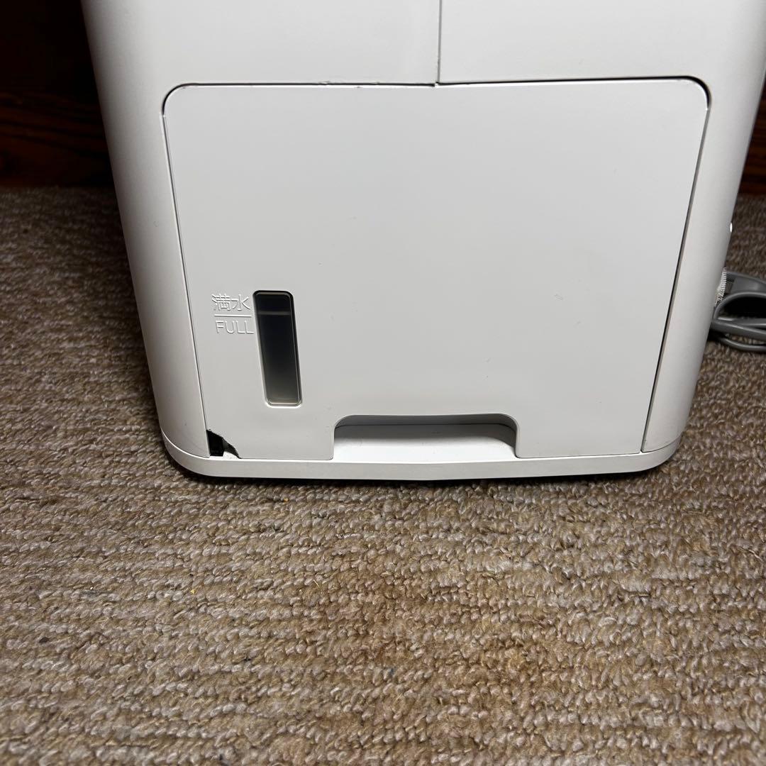 【未使用級】シャープ　加湿空気清浄機　プラズマクラスタ　KI-HS40-W