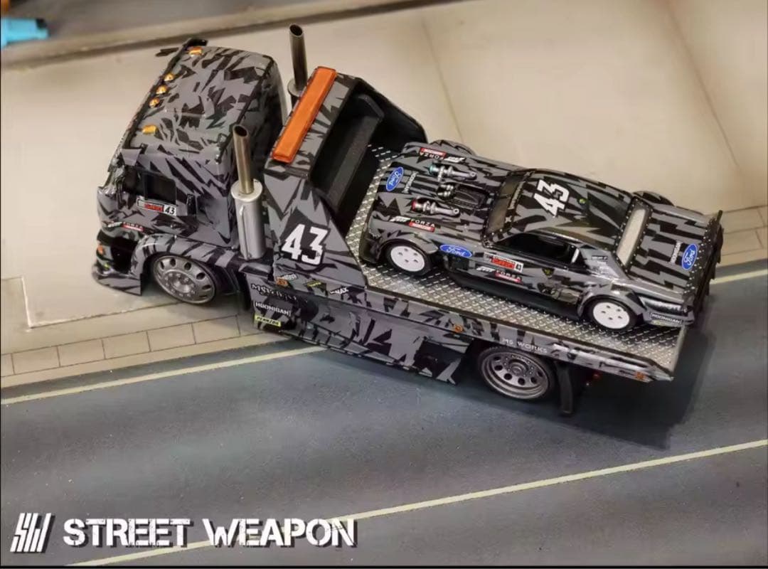 STREET WARRIOR 1965マスタング、フーニコーン+積載車トラック