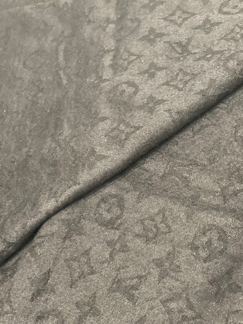 Louis Vuitton ルイヴィトン モノグラム ストール 黒 ブラック