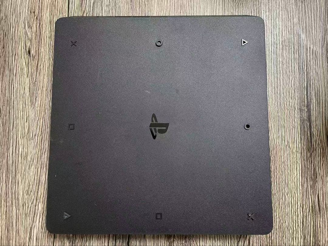 プレイステーション4本体　PlayStation4