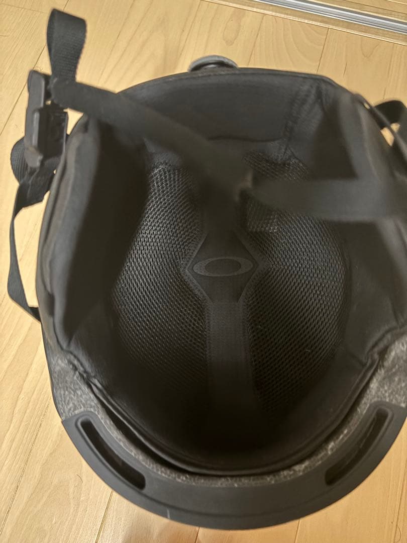 オークリー　MODI ヘルメット マットブラック