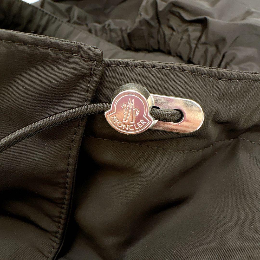 美品✨美ライン　モンクレール　マラカイト　ナイロンロングコート　フード付