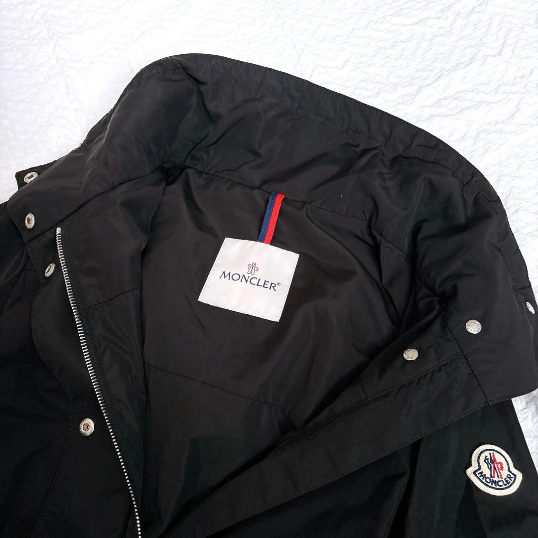 美品✨美ライン　モンクレール　マラカイト　ナイロンロングコート　フード付