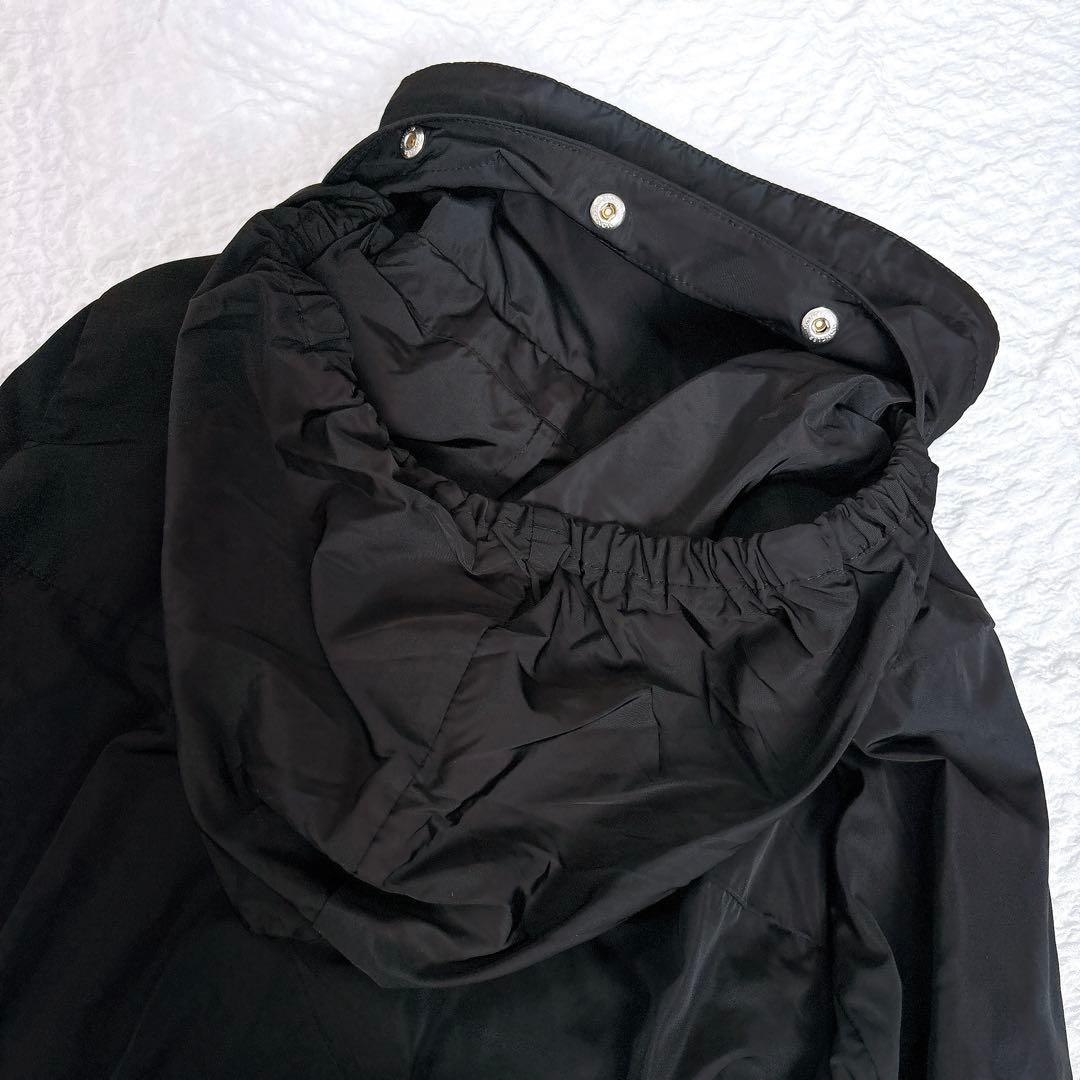 美品✨美ライン　モンクレール　マラカイト　ナイロンロングコート　フード付