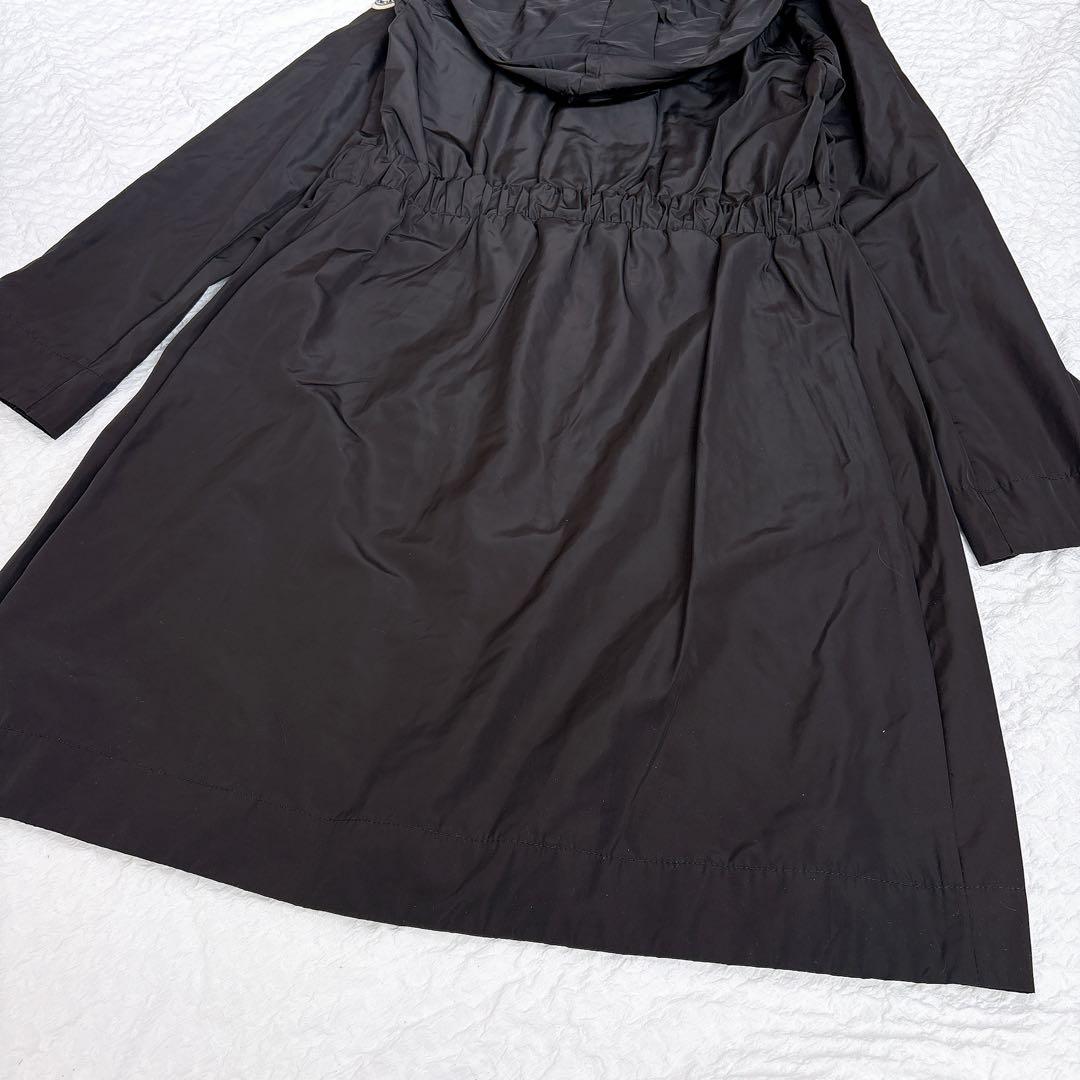 美品✨美ライン　モンクレール　マラカイト　ナイロンロングコート　フード付