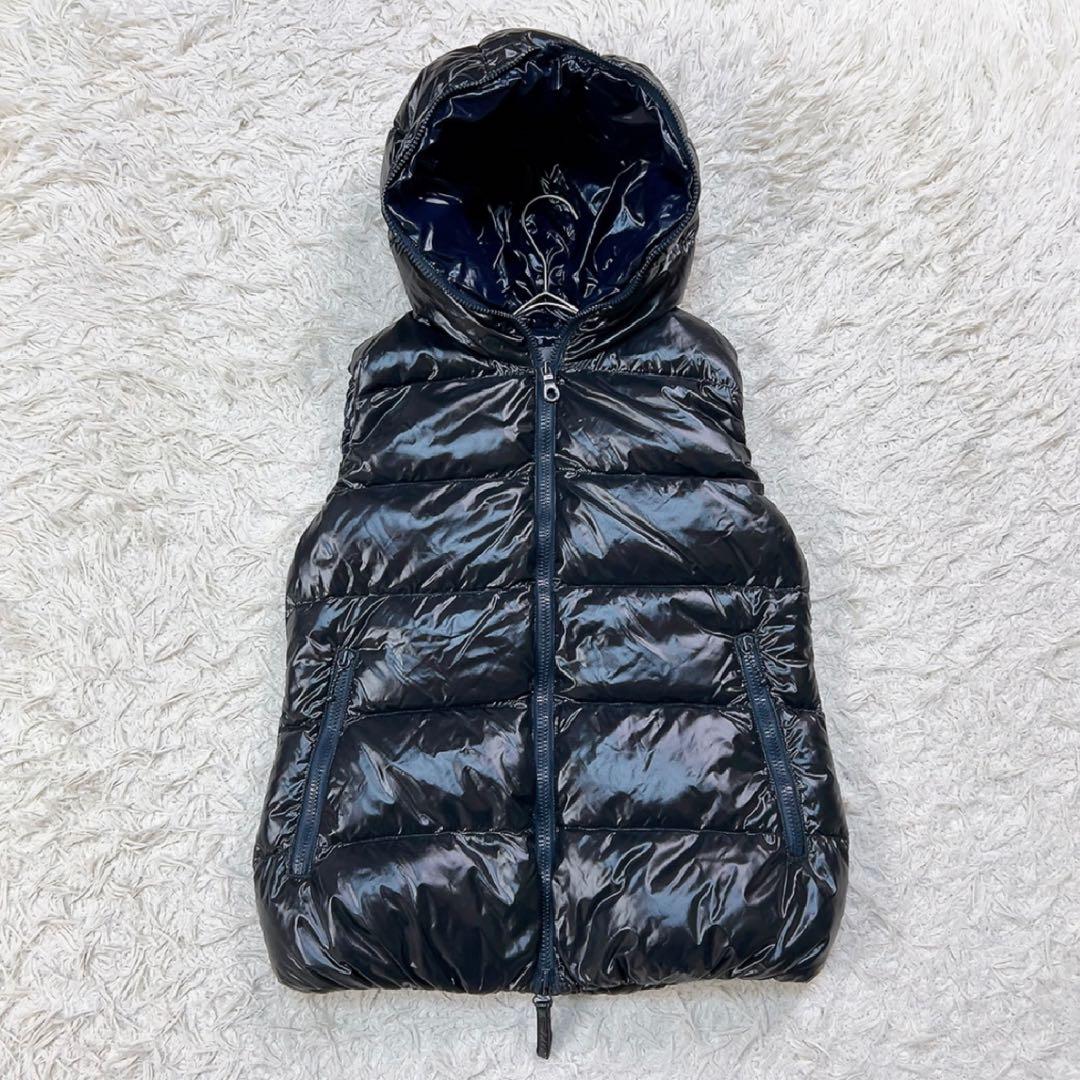 【美品】デュベティカ FEBE ダウンベスト 40 L相当 シャイニーブラック