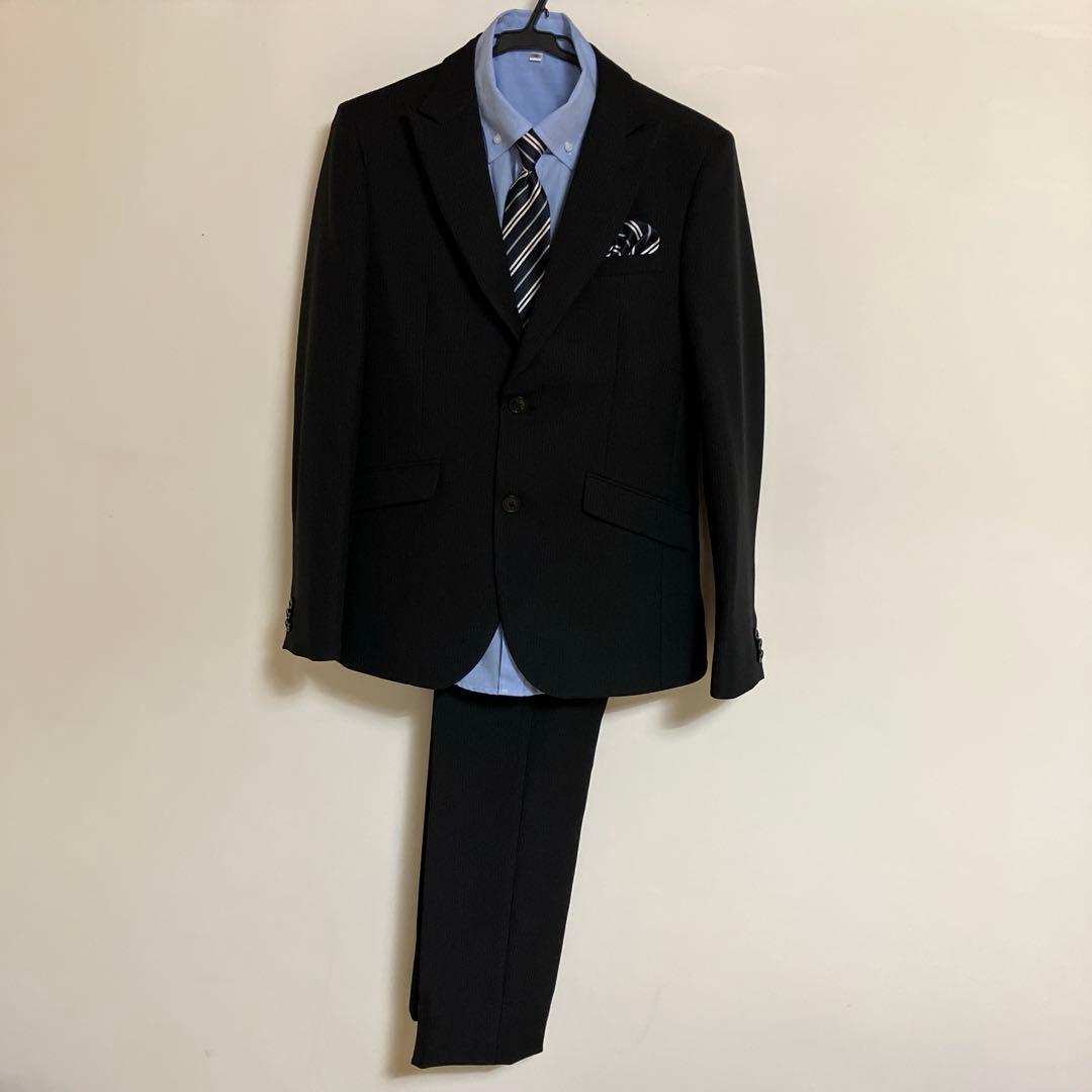 フォーマルスーツ 170サイズ 黒 ネクタイ付き　フォーマル　男の子　卒業式