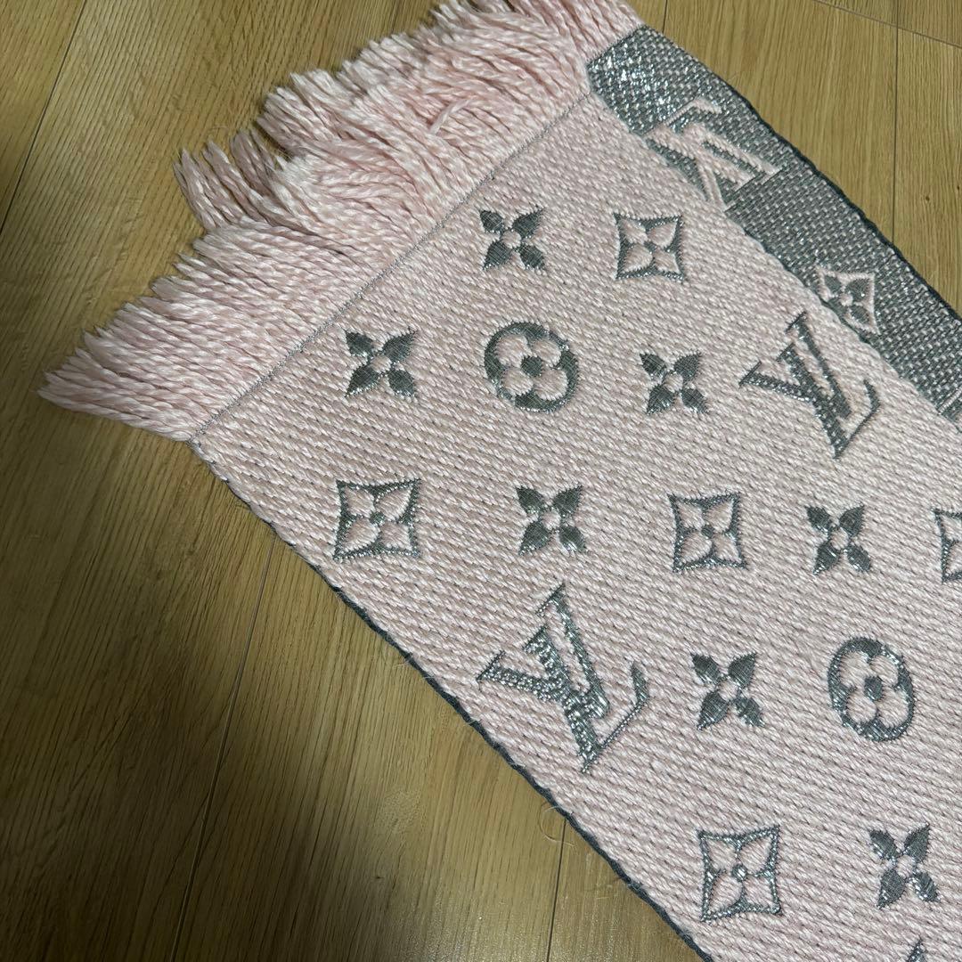 ルイヴィトンマフラー　ルイヴィトン　VUITTON