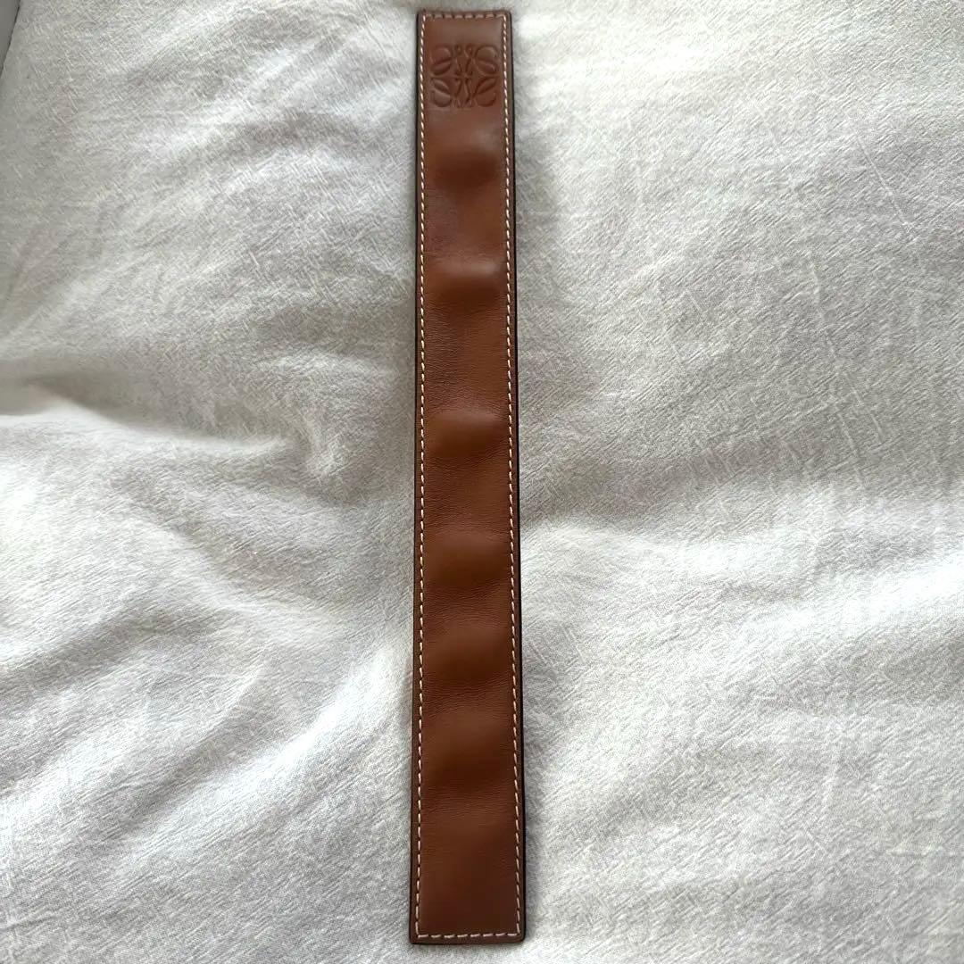 LOEWE レザーバングル　ブレスレット　タン　ブラウン