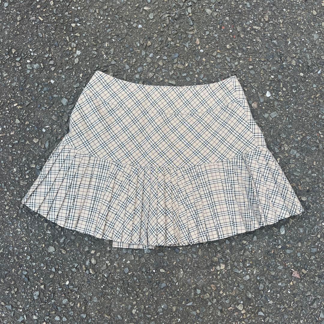 BURBERRYバーバリー　ミニスカート　巻きスカート　牛革ベルトプリーツ