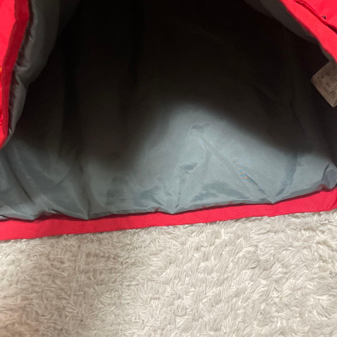 一回使用　耐水圧10k デサント　キッズ150 スノーボードウェア