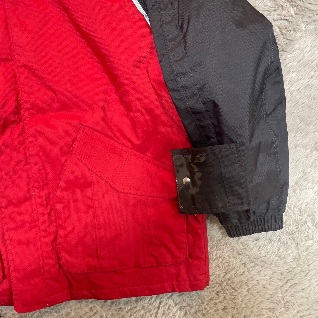 一回使用　耐水圧10k デサント　キッズ150 スノーボードウェア