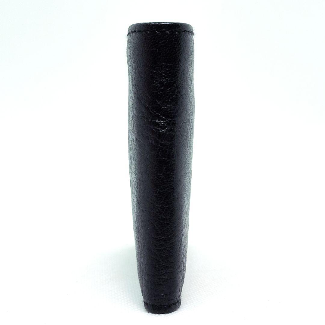 【ギャランティカード付き 極美品】イルビゾンテ　二つ折り財布　小銭入れあり　シボ