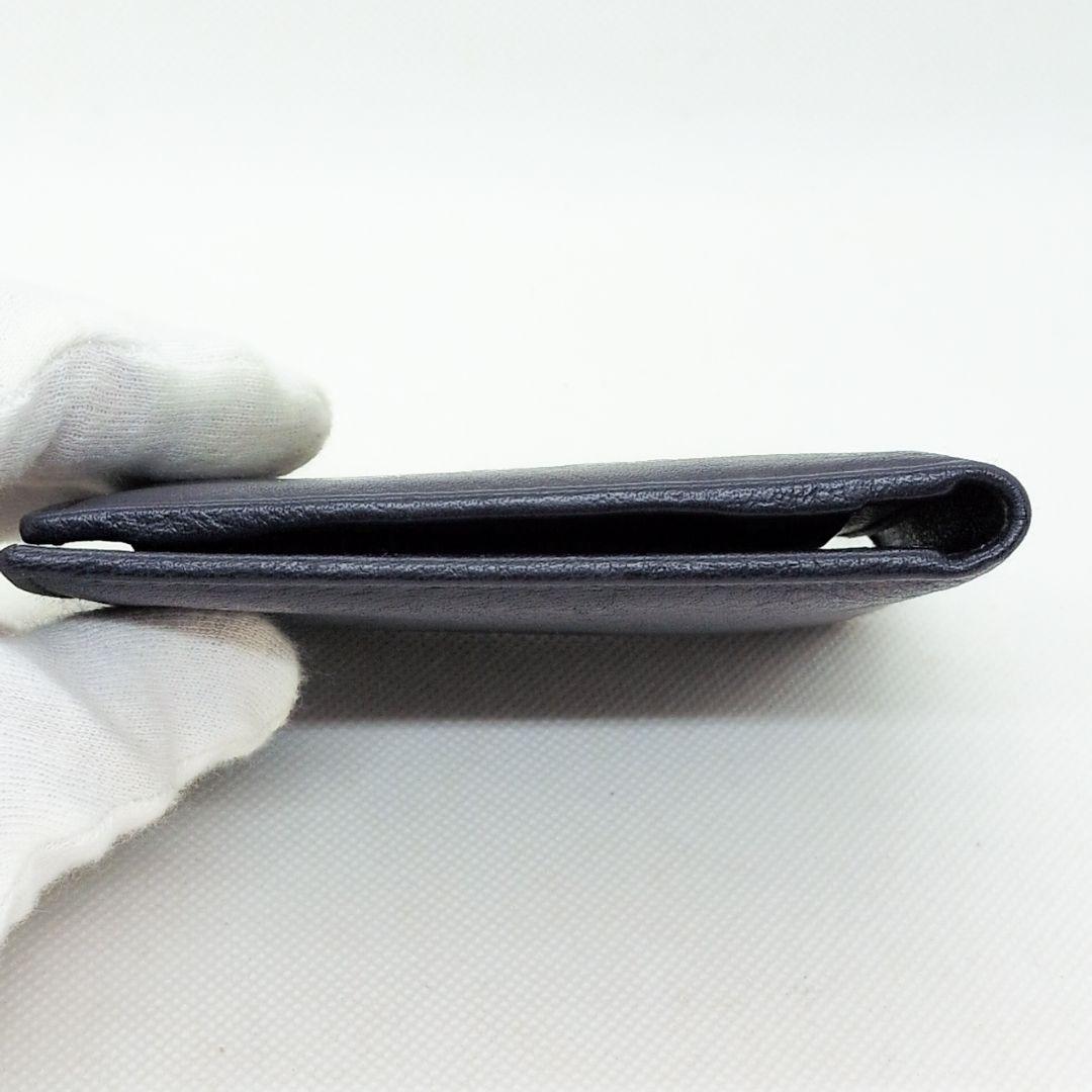 【ギャランティカード付き 極美品】イルビゾンテ　二つ折り財布　小銭入れあり　シボ