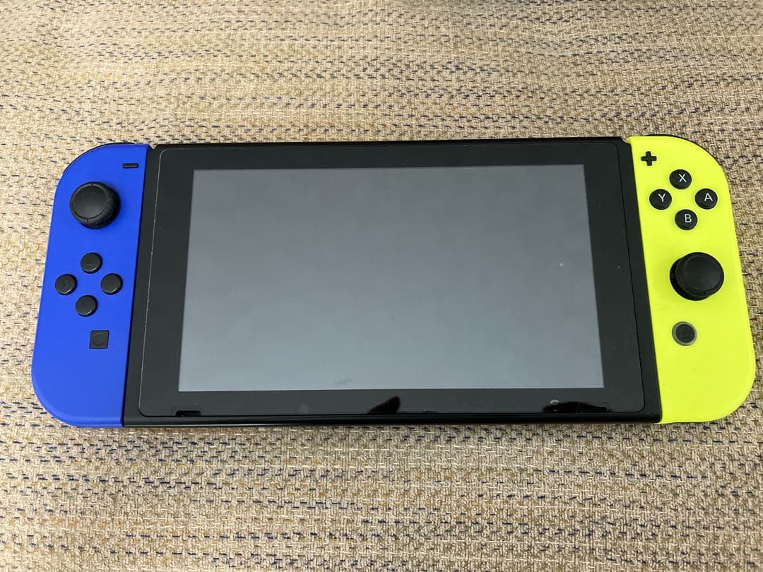 【S3823】Nintendo Switch 本体＋おまけ付き