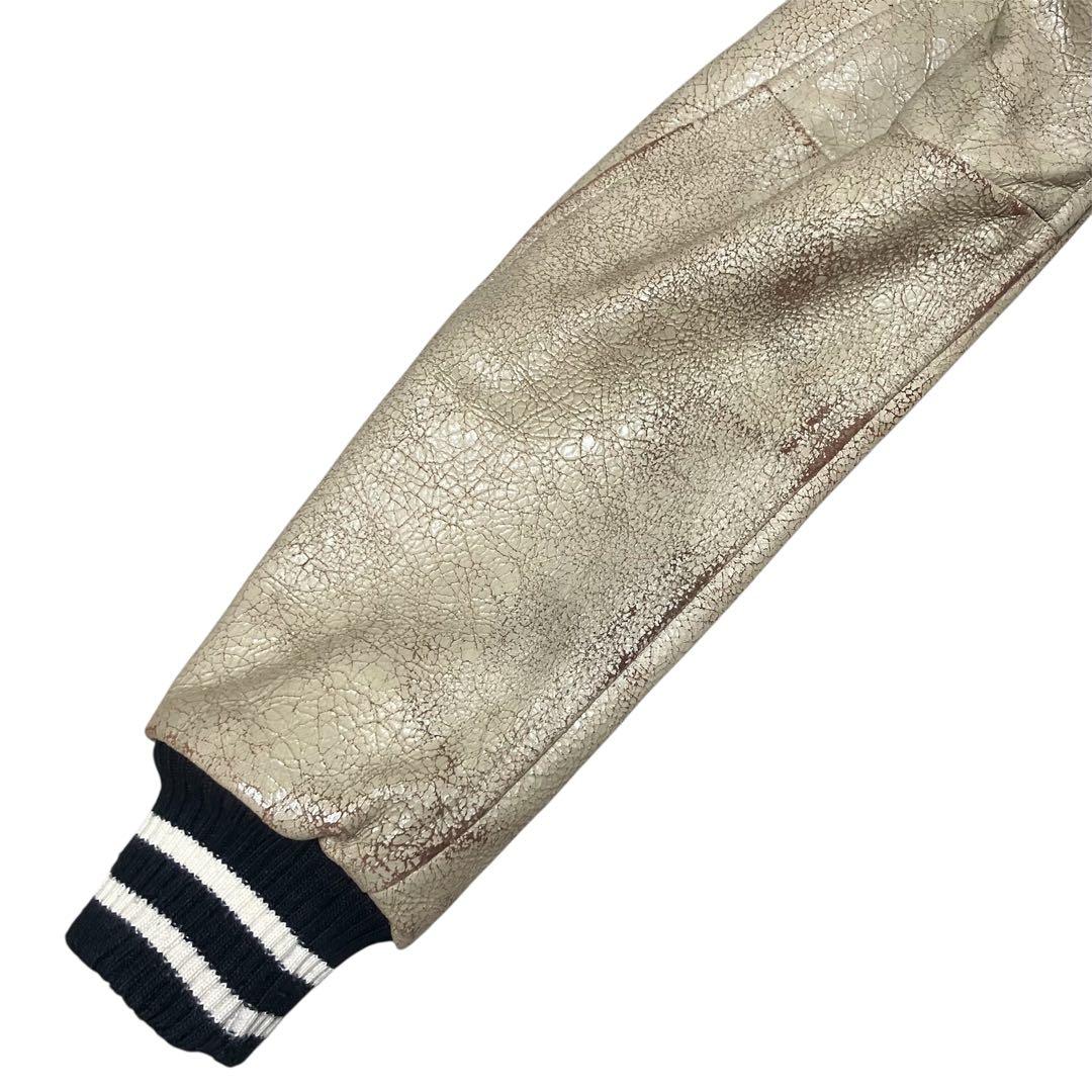 AVIREX ヴィンテージ加工レザー スタジャン U.S. NAVAL チームM