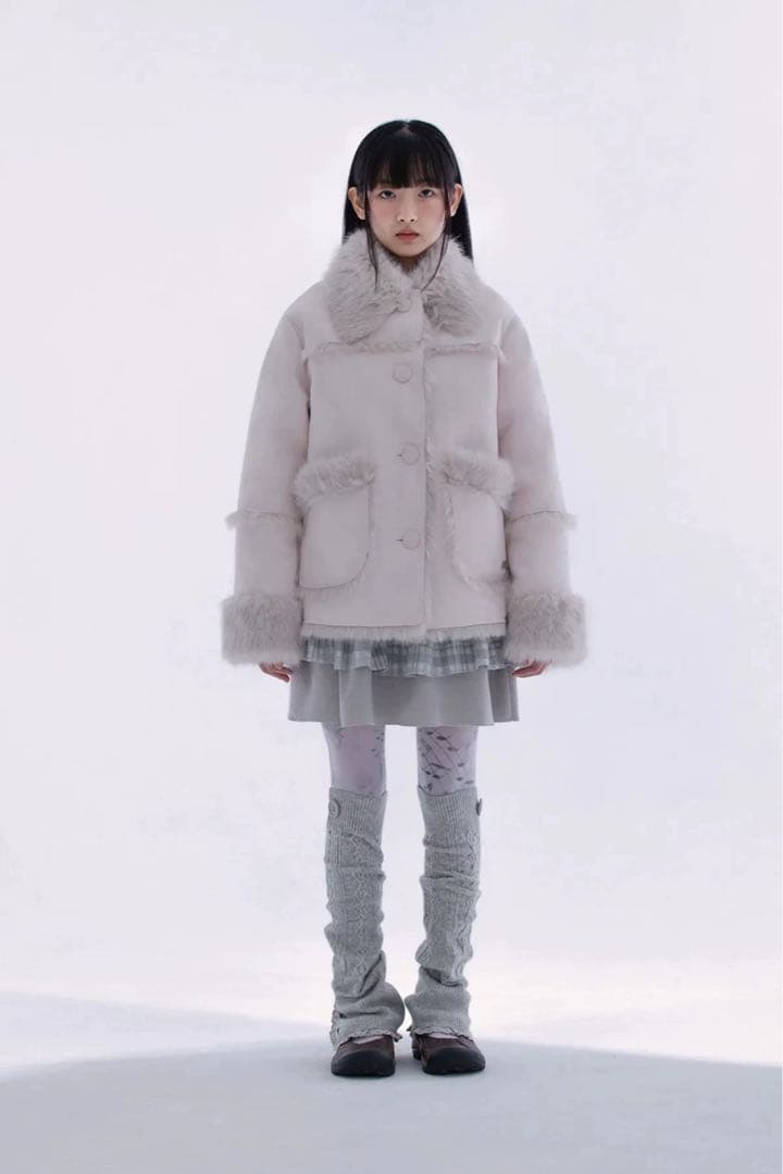 Hugyourskin ファー付き ライトピンク ジャケット