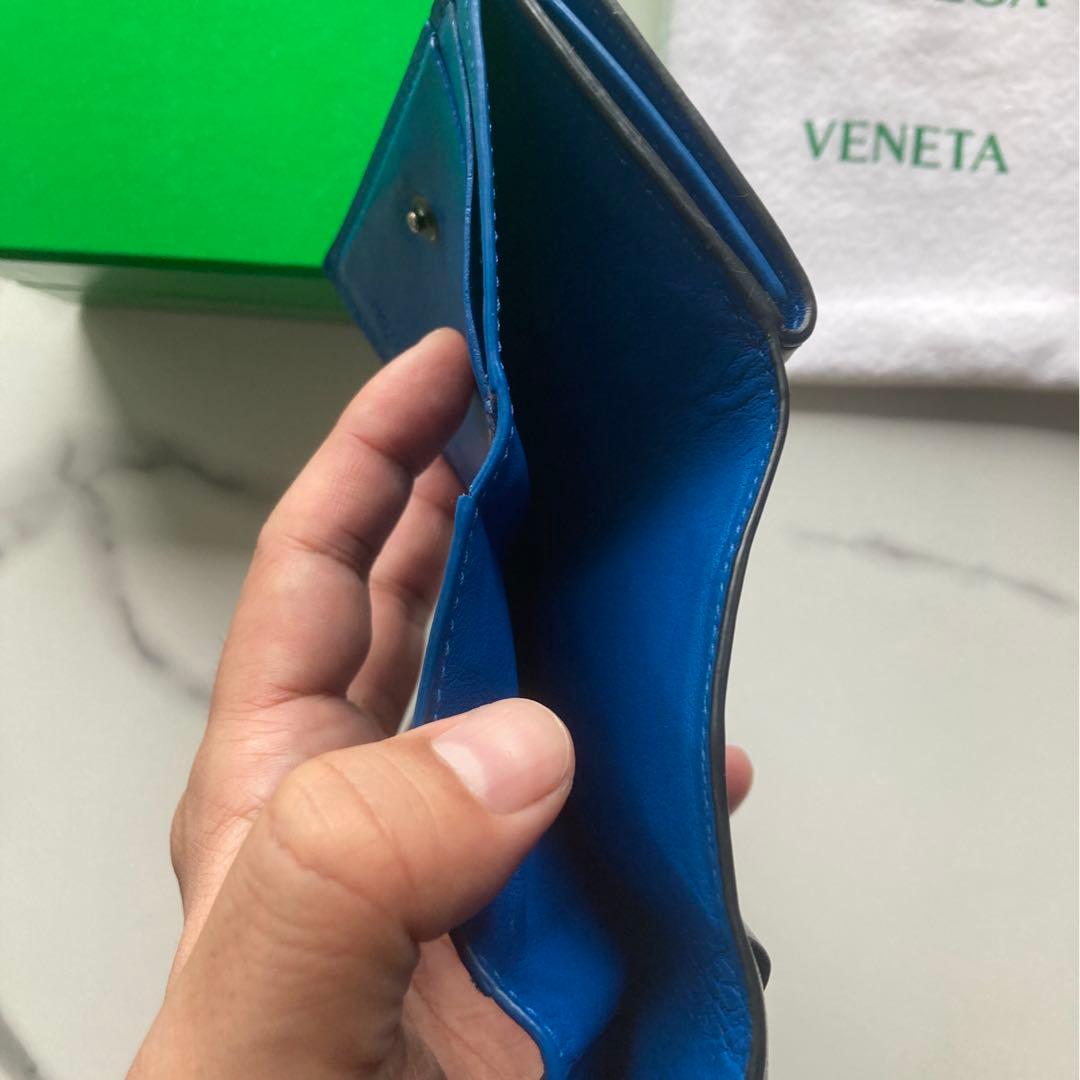 ボッテガヴェネタ　三つ折り財布　マキシイントレチャート　コンパクトウォレット