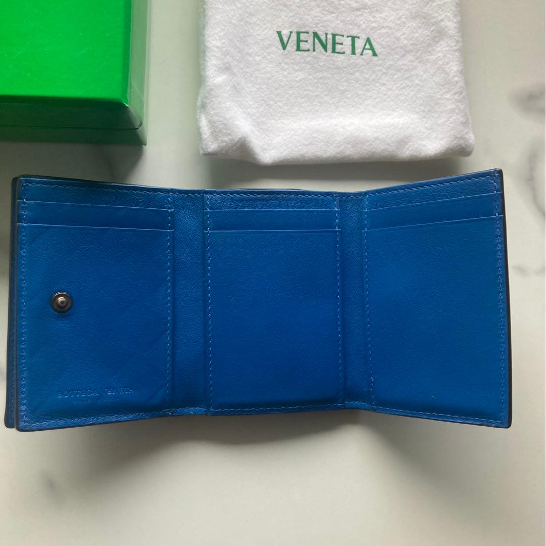 ボッテガヴェネタ　三つ折り財布　マキシイントレチャート　コンパクトウォレット