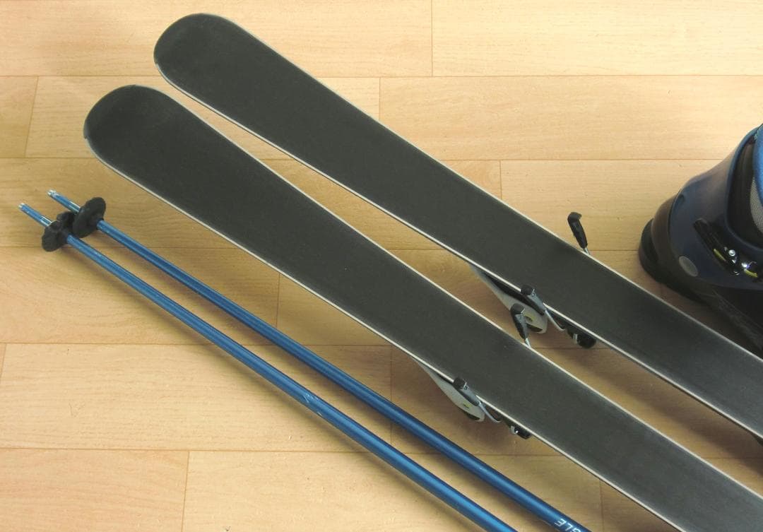 ■1月限定■送料無料■HEAD■ジュニア用スキーセット■147/25■WAX済■