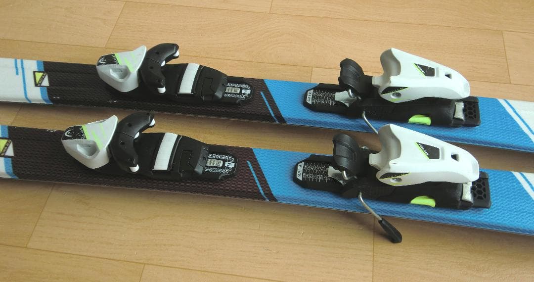 ■1月限定■送料無料■HEAD■ジュニア用スキーセット■147/25■WAX済■