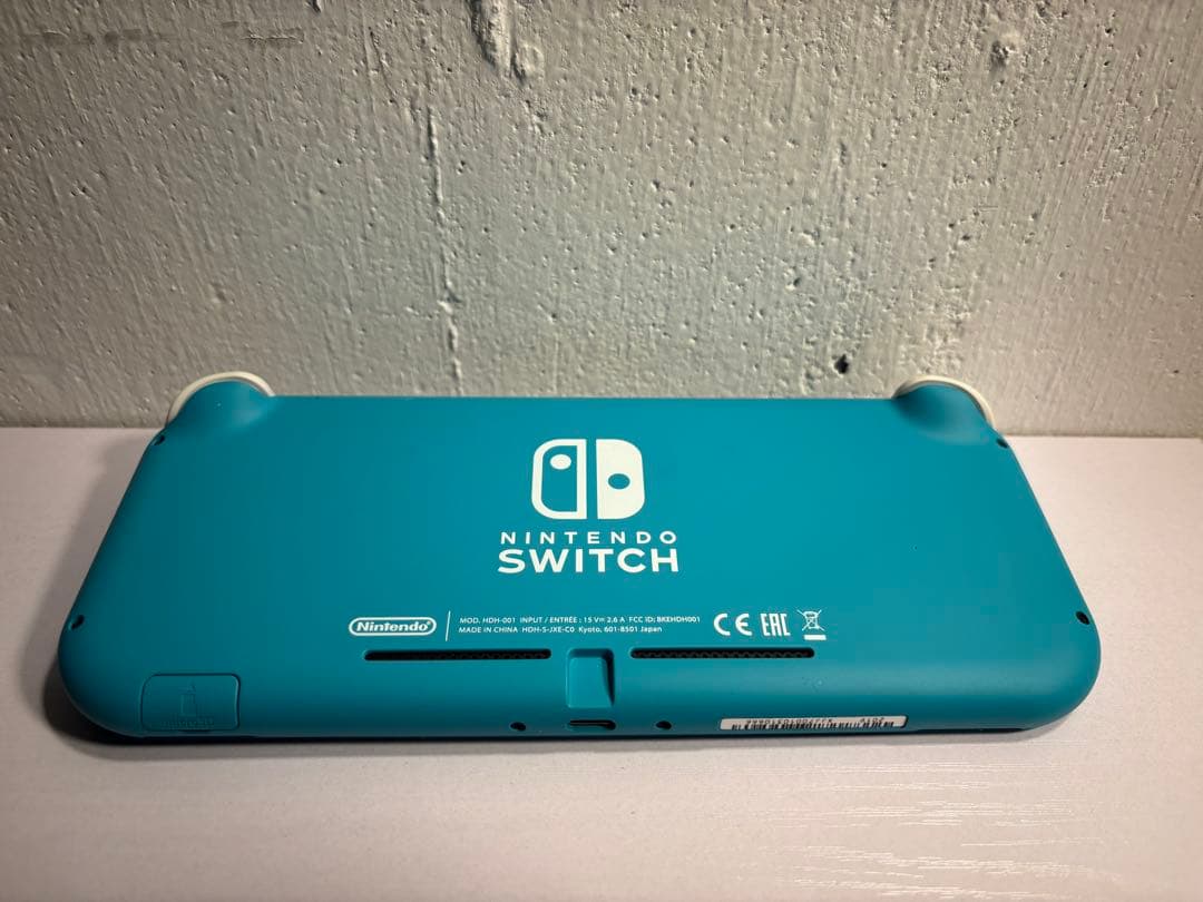 Nintendo Switch Lite ターコイズ あつまれどうぶつの森付き