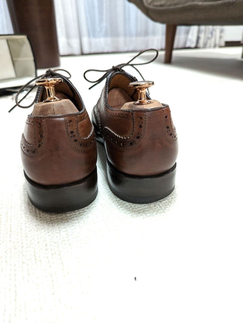 マンニーナ　MANNINA　革靴　ブラウン　ウイングチップ