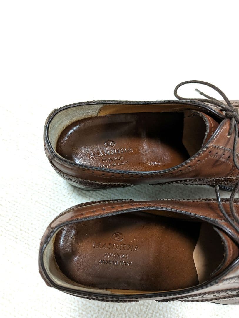 マンニーナ　MANNINA　革靴　ブラウン　ウイングチップ