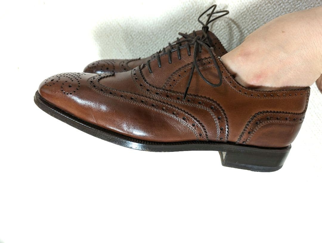 マンニーナ　MANNINA　革靴　ブラウン　ウイングチップ