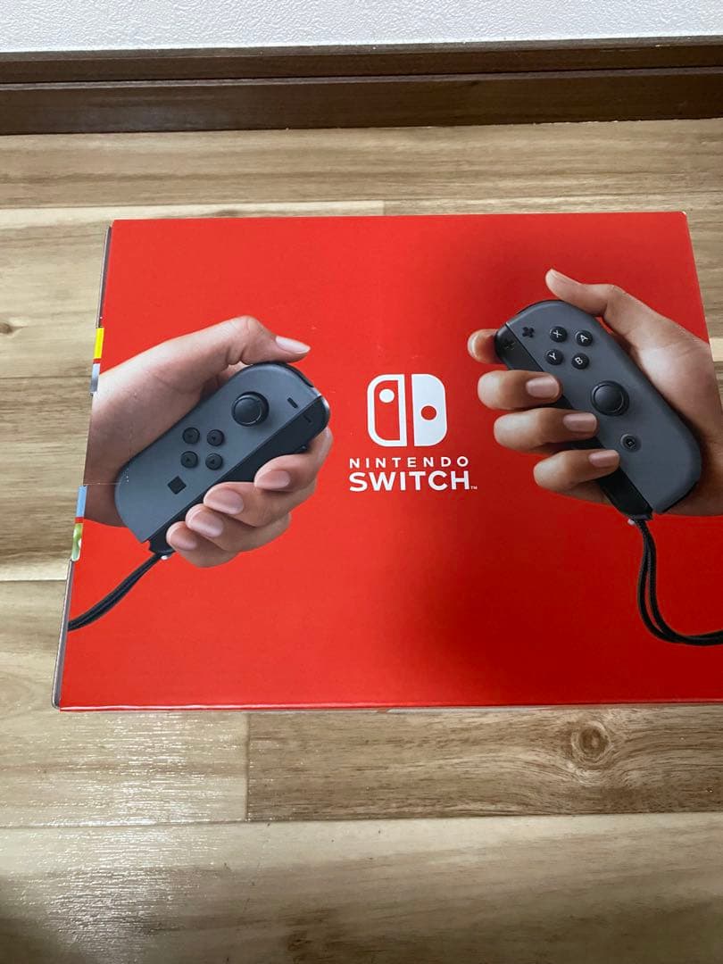 新品未開封　NintendoSwitch 本体　グレー