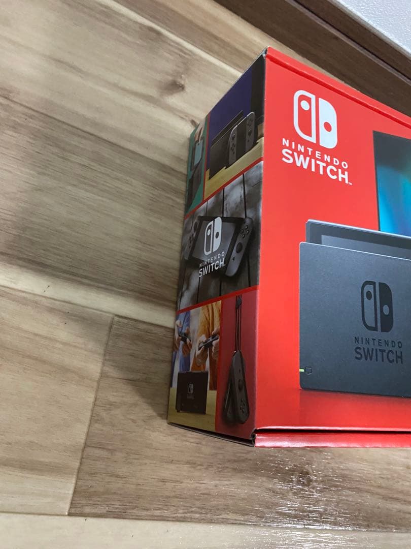 新品未開封　NintendoSwitch 本体　グレー