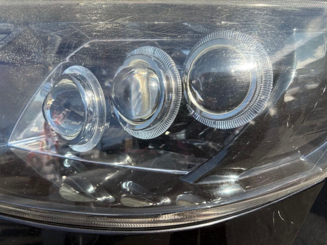 20ヴェルファイア　イカリング　ヘッドライト