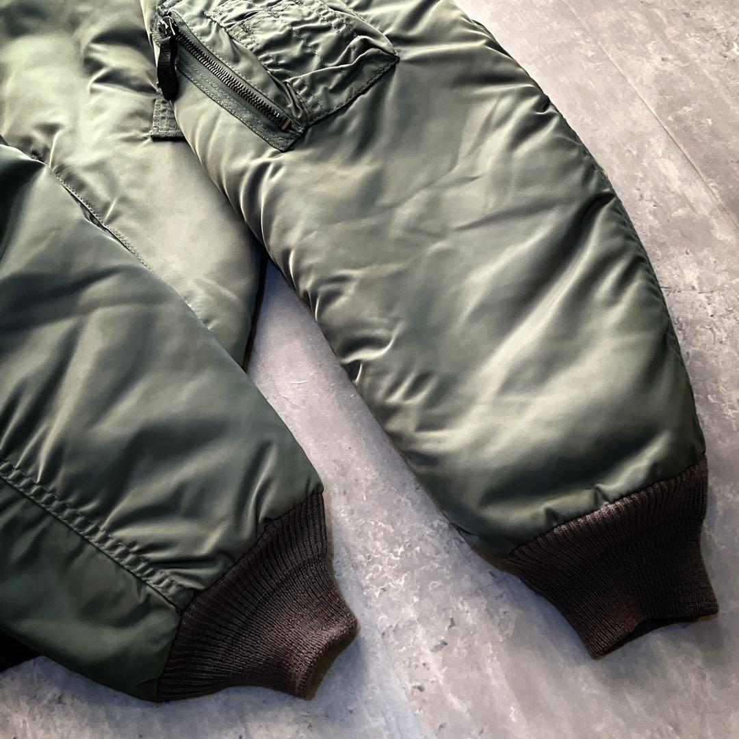 ジャケット・アウター 90S ALPHA INDUSTRIES ma-1 flight jacket