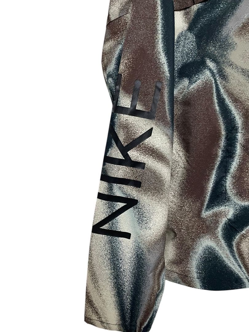 NIKE ランニングパーカー メタリック