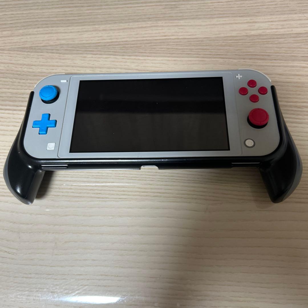 Nintendo Switch Lite ザシアン・ザマゼンタ　カラー