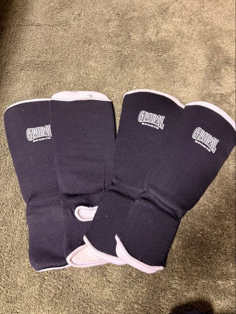 WINDY ボクシンググローブ キックミット　シンガードセット　週末限定値引き‼️