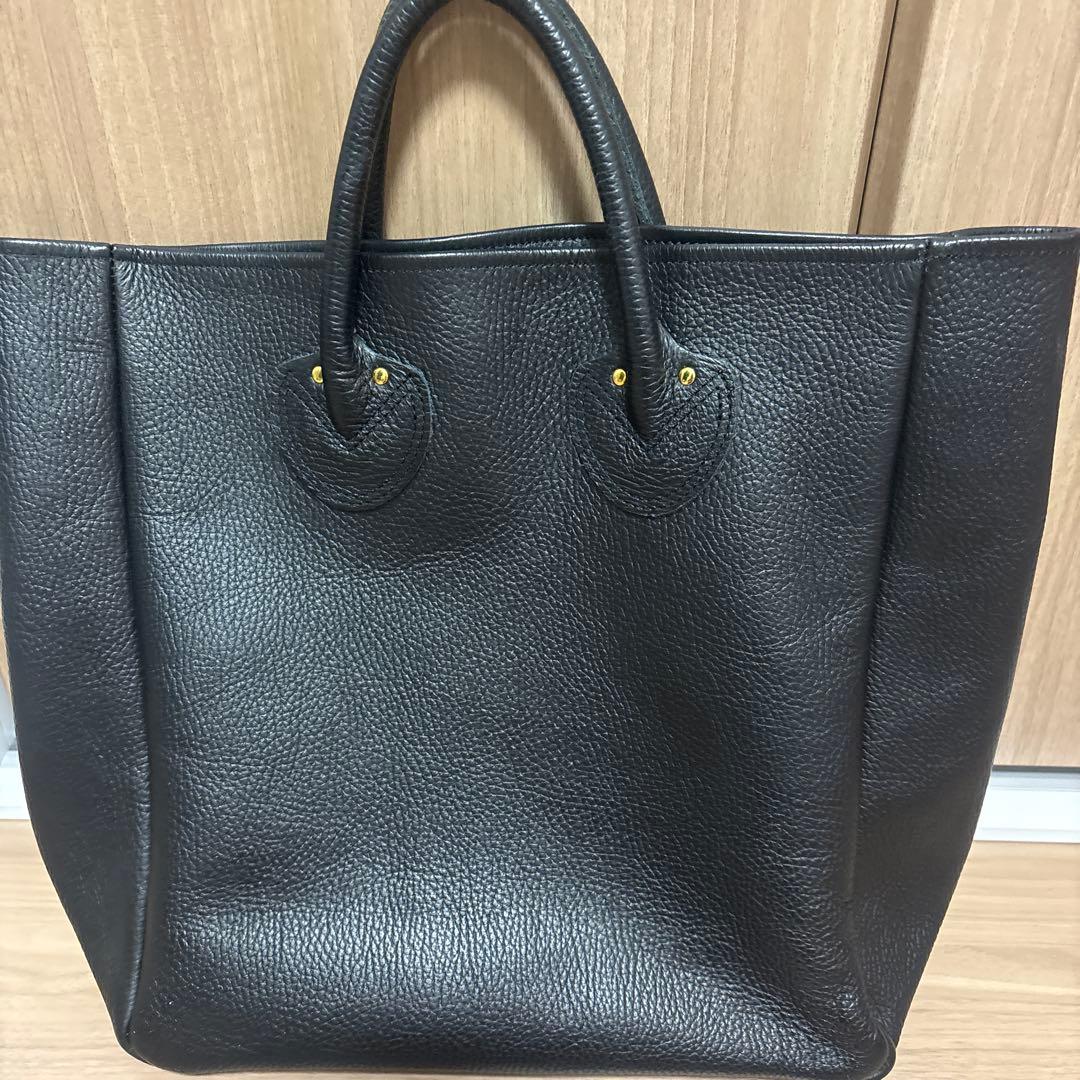 美品　YOUNG & OLSEN ブラックトートバッグ