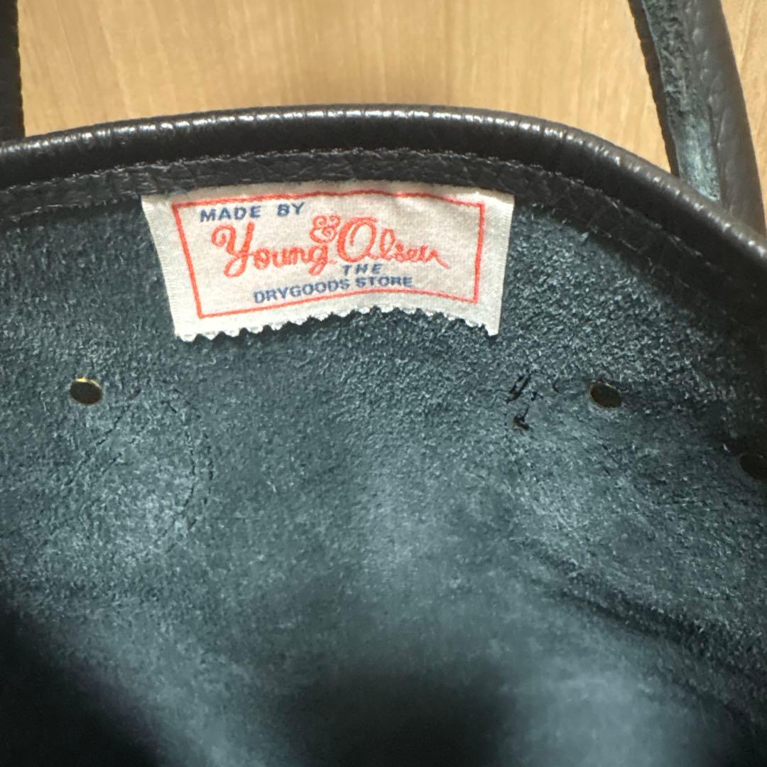 美品　YOUNG & OLSEN ブラックトートバッグ