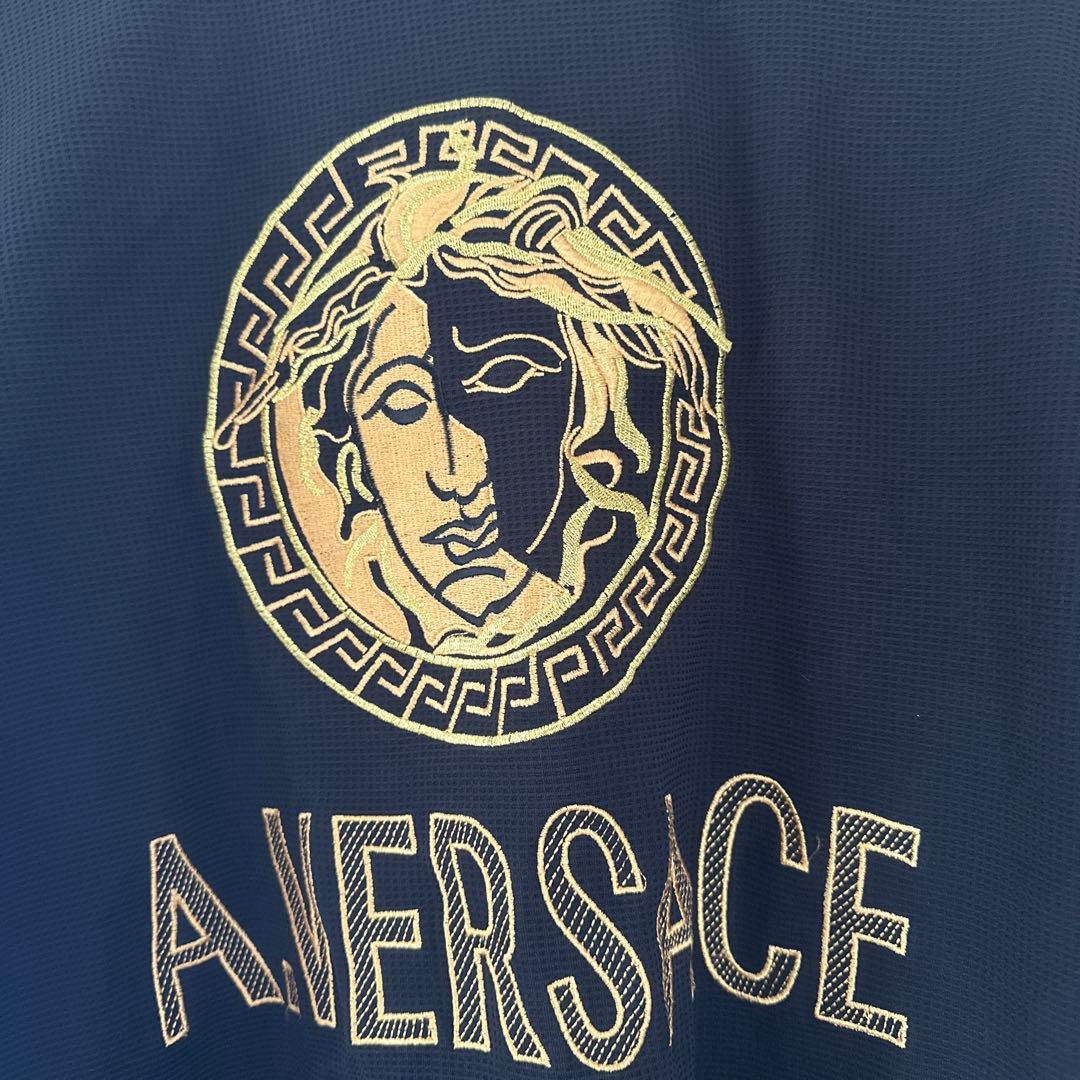 VERSACE ブラック ジップアップジャケット　刺繍ロゴ