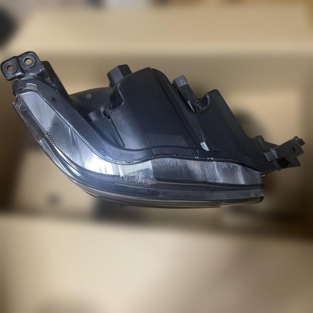 スペーシア MK54S/MK94S 純正 LED 右 ヘッドライト KOITO
