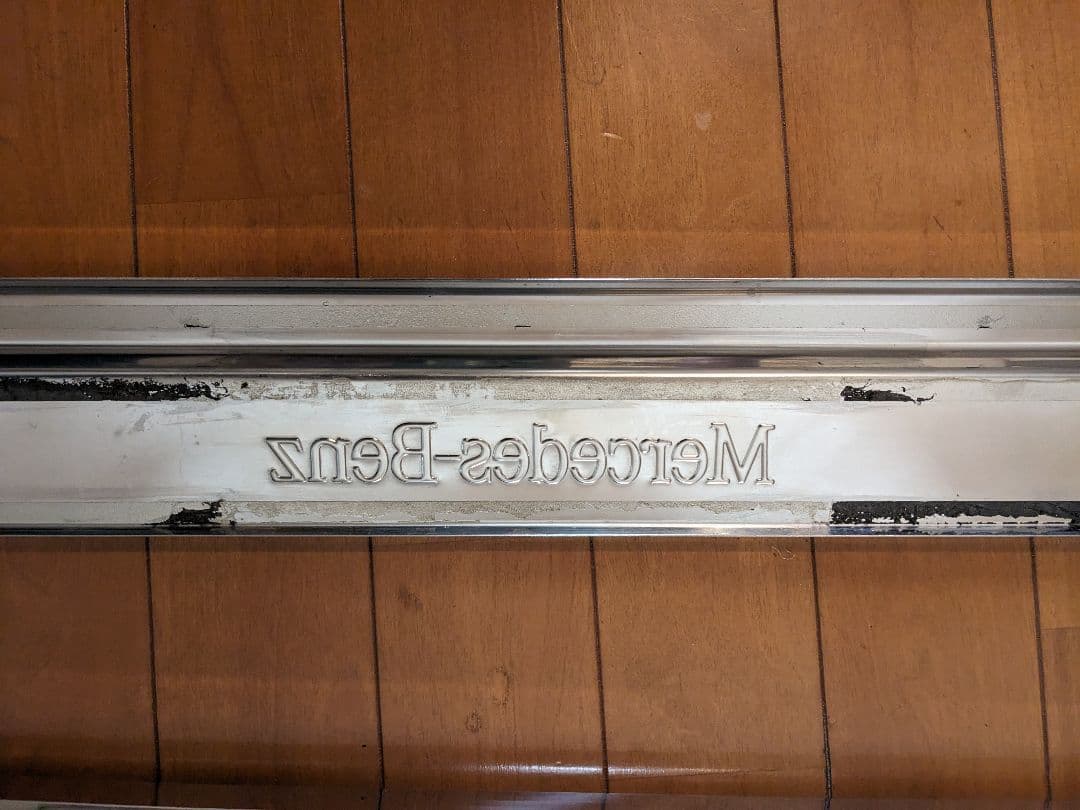 W123 Mercedes-Benz スカッフプレート 4枚セット