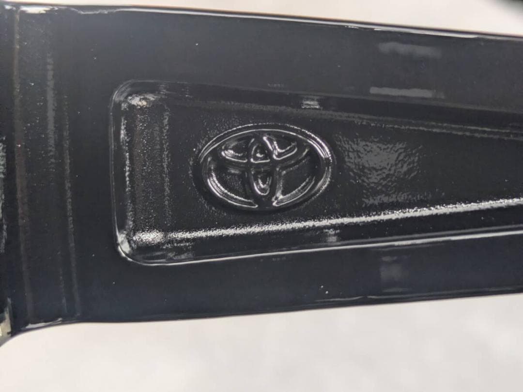 【美品 トヨタ 210系 クラウンマジェスタ 純正 18インチ ブラック 4本】