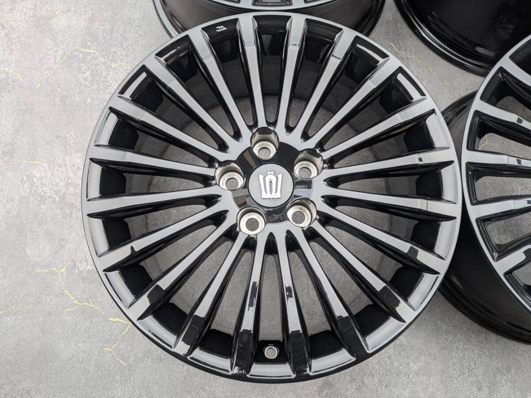 【美品 トヨタ 210系 クラウンマジェスタ 純正 18インチ ブラック 4本】