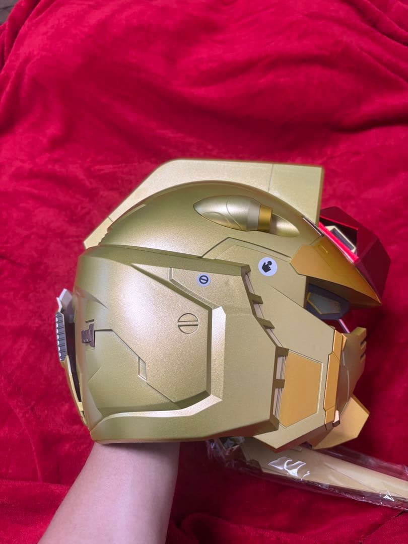 RX-78-2 ガンダム ゴールドカラー ヘルメット