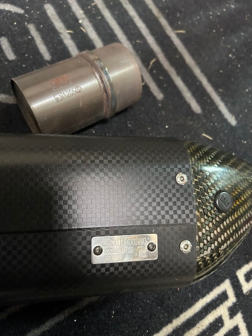 mt09 ヨシムラマフラー