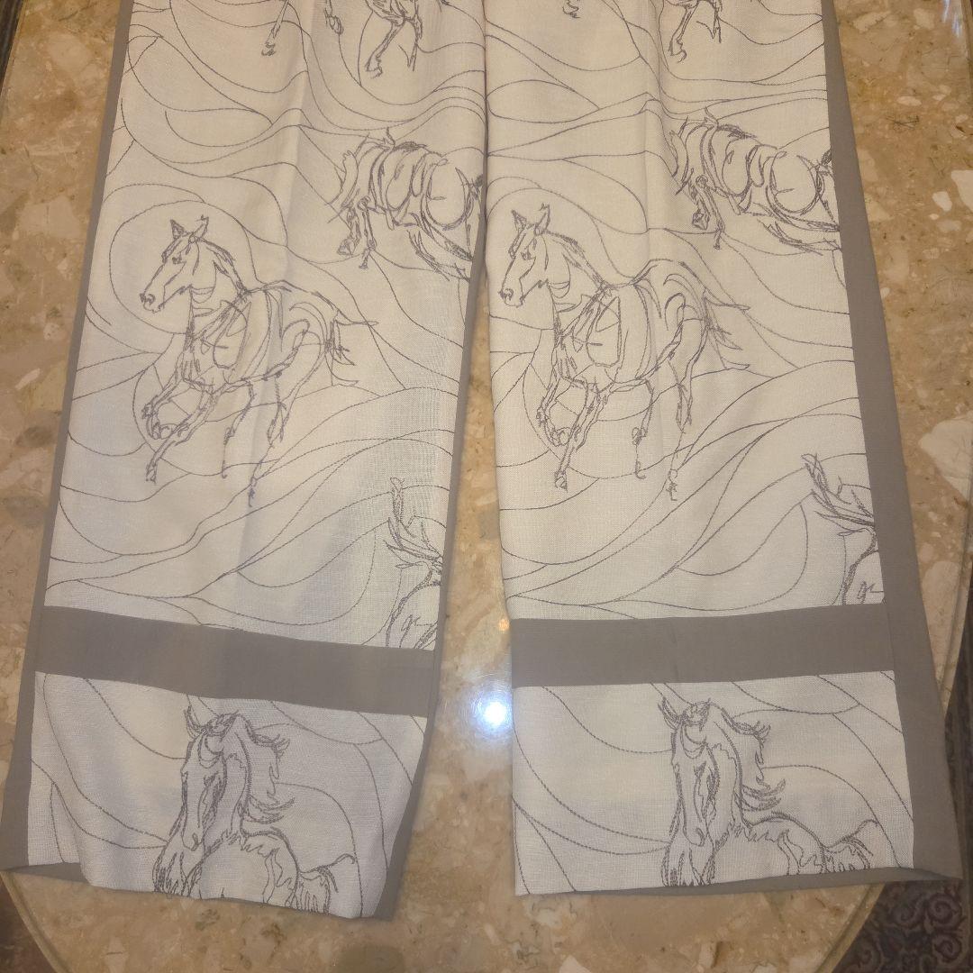 ADORE アドーア★ 馬柄パンツ★刺繍　ホース