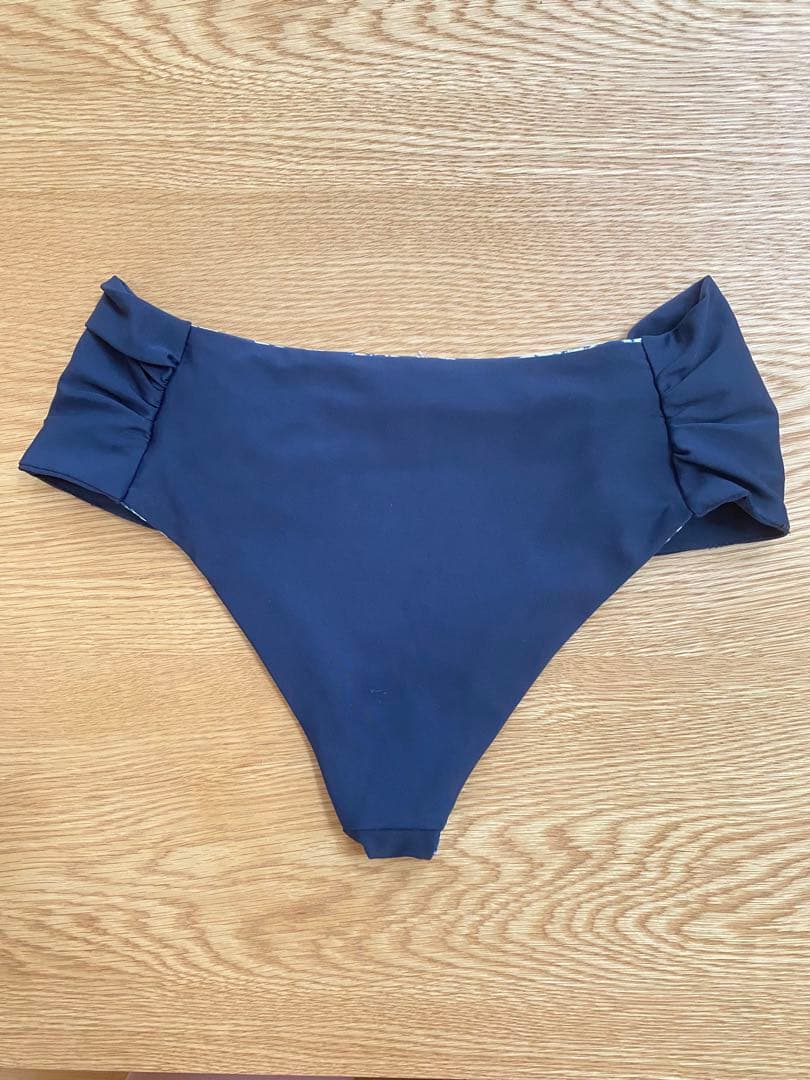 Seea Milos シーア リバーシブル ビキニ