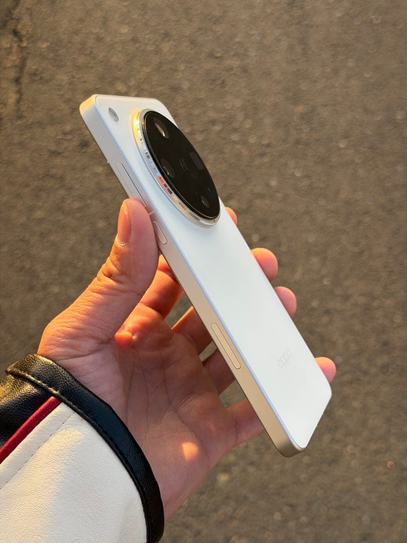 【美品】OPPO Find X8 Ultra｜256GB｜カメラ超美麗｜