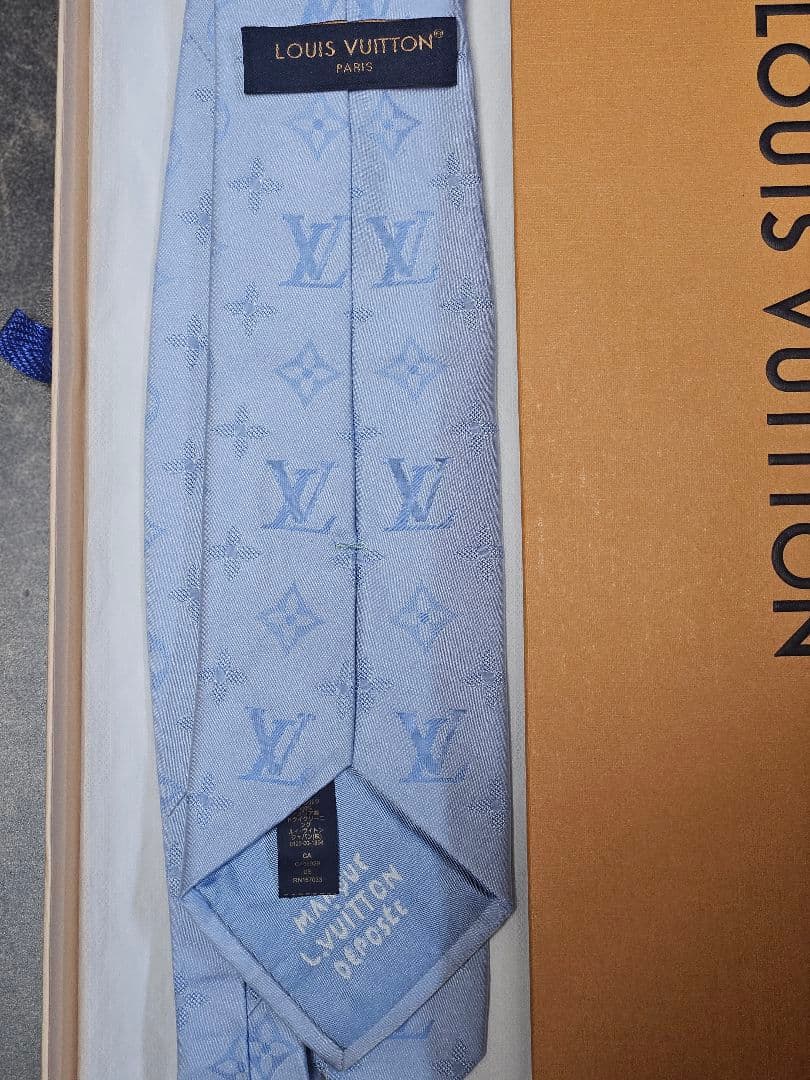 ルイ ヴィトン ネクタイ・オーバーサイズ モノグラム シェード