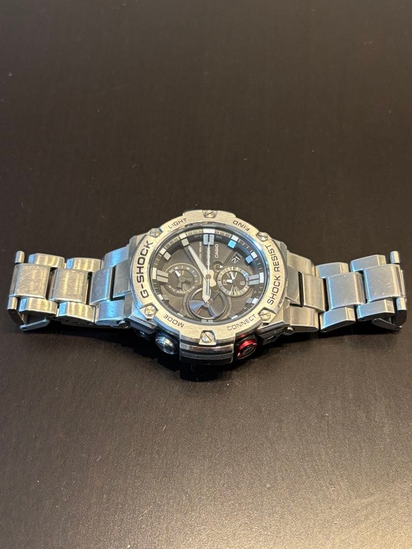 G-SHOCK 人気が高いGST B-100